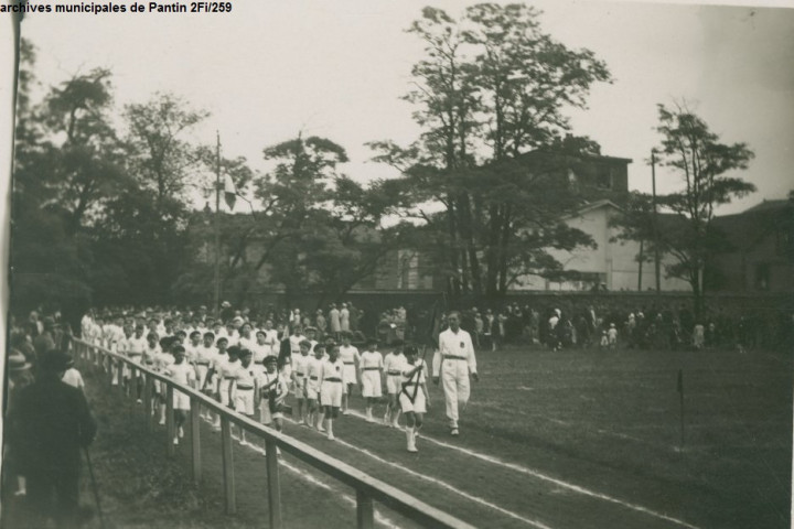 (fête de la gymnastique, stade Charles-Auray)