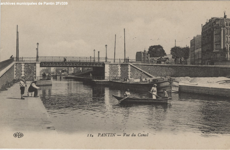 11. Pantin - Vue du canal.