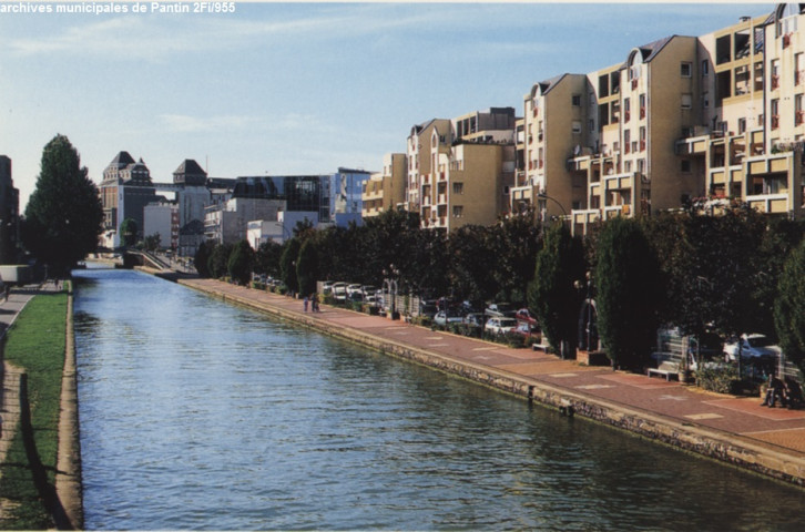 Le canal de l'Ourcq (Grands Moulins).