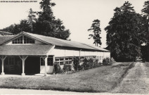 Colonie de vacances de la ville de Pantin à Saint-Martin-d'Ecublei - Le réfectoire.