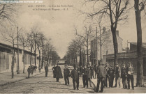 2038. Pantin - La rue des Petits-Ponts et la fabrique de wagons (David Desouches).