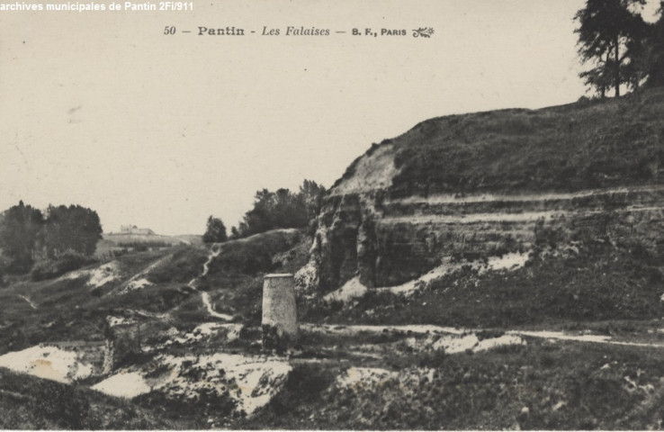 50. Pantin - Les Falaises.