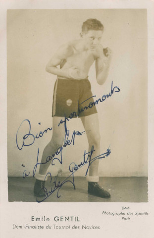 Portrait du boxeur Émile Gentil : photographie noir et blanc.