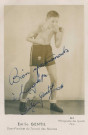 Portrait du boxeur Émile Gentil : photographie noir et blanc.