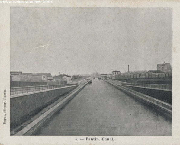 4. Pantin - Canal (péniche).