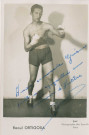 Portrait du boxeur Raoul Ortigosa : photographie noir et blanc.
