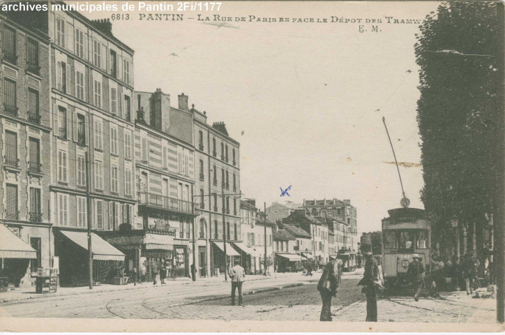6813. La rue de Paris en face le dépôt des tramways.