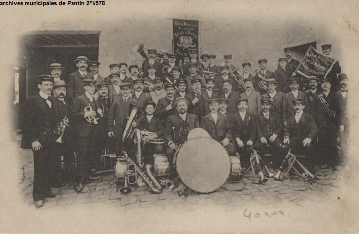 (fanfare)