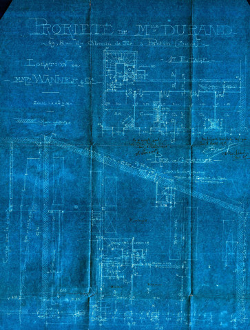 19 rue du Chemin-de-Fer, construction d'un bâtiment : permis de construire.