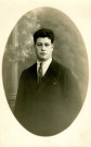 Portrait de Roger Hasenfratz : photographie noir et blanc.