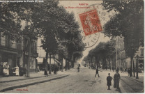 Pantin - La route d'Aubervilliers (familistère, café).