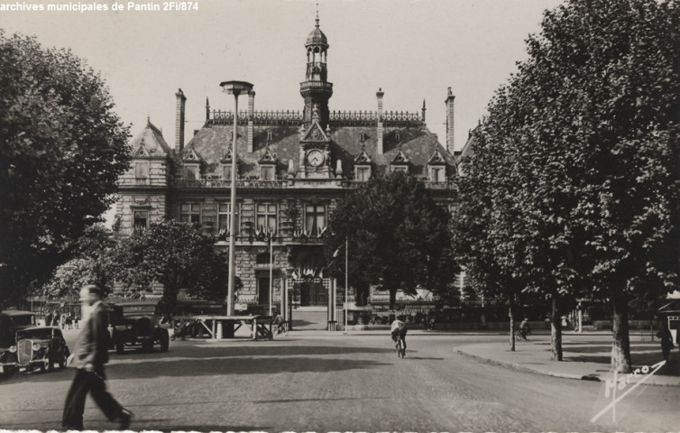 La mairie.