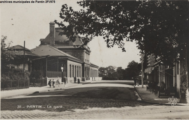 31. Pantin - La gare.