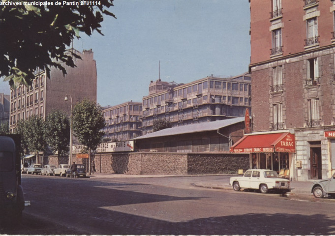 Chambre de commerce de Paris.