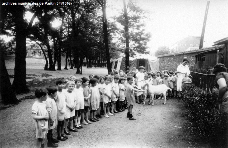 École de Plein Air - Jardinage et animaux
