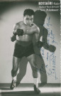 Portrait du boxeur Kader Kossaïri de la team Maurice Guérault : photographie noir et blanc.