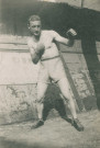 Entraînement du boxeur Max Florence en extérieur au Ring de Pantin : photographie noir et blanc.
