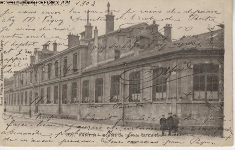 203. Pantin - Écoles de la rue du Centre (groupe scolaire des Grilles).