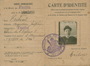 Carte d'identité de Joséphine Tribout, mère de Lucien Duval, délivrée pour le paiement des pensions.