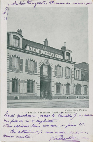 Façade de la distillerie Baudoin-Varenne au 53 rue de Paris.