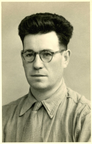 Portrait de Roger Hasenfratz : photographie noir et blanc.