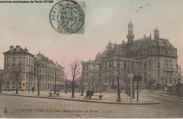 2. Pantin - Place de la Gare, l'hôtel de ville, les écoles.