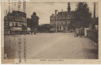 Pantin - Place de la Mairie.