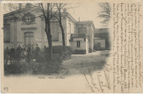 Salle des fêtes.