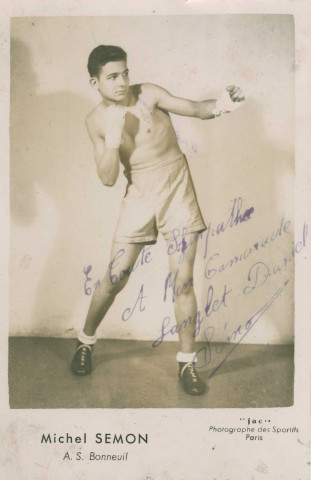Portrait du boxeur Michel Semon : photographie noir et blanc.