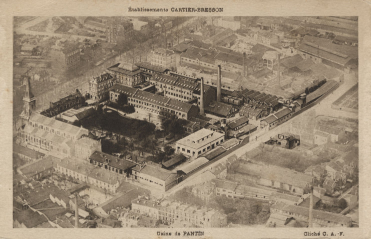 Carte postale de l’usine Cartier-Bresson vue de haut