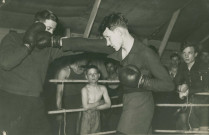 Entraînement de boxe au Ring de Pantin : photographie noir et blanc.