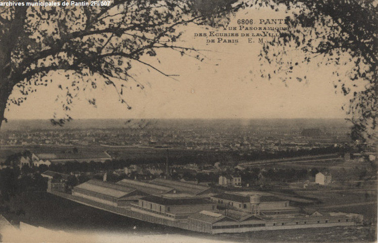 6806. Pantin - Vue panoramique des écuries de la ville de Paris.