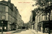 Rue Lapérouse.