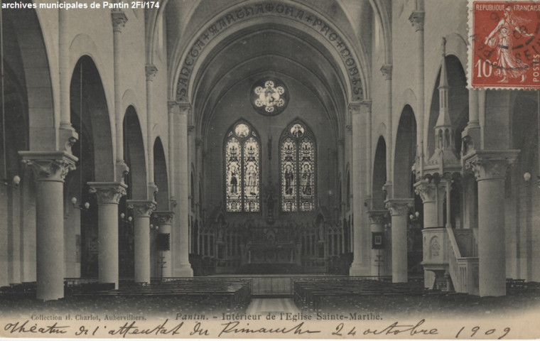 Pantin - Intérieur de l'église Sainte-Marthe.