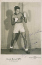 Portrait du boxeur René Salmon : photographie noir et blanc.