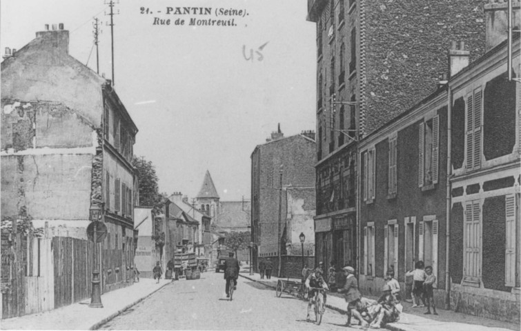 Rue de Montreuil : reproduction d'une carte postale.