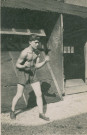 Entraînement du boxeur Roblin en extérieur au Ring de Pantin : photographie noir et blanc.