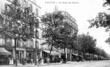 Rue de Paris : reproduction d'une carte postale.