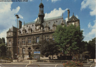 Hôtel de ville.
