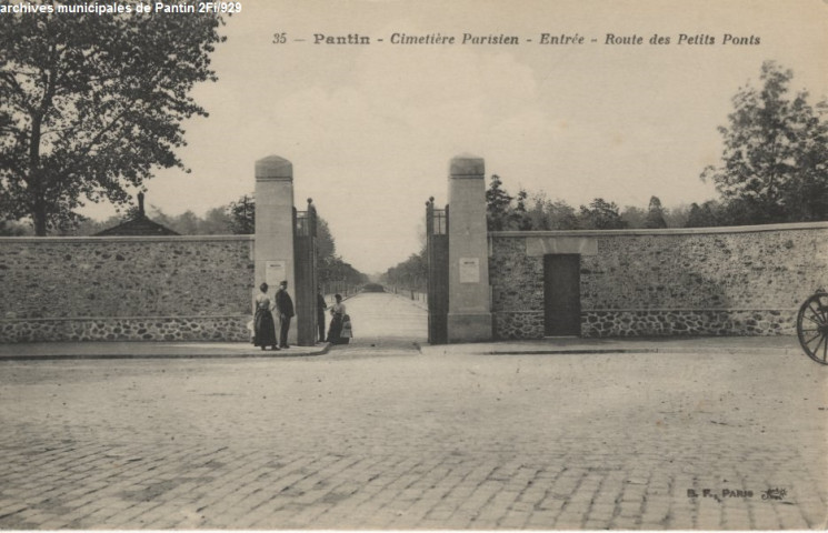 35. Pantin - Cimetière parisien, entrée. Route des Petits-Ponts.