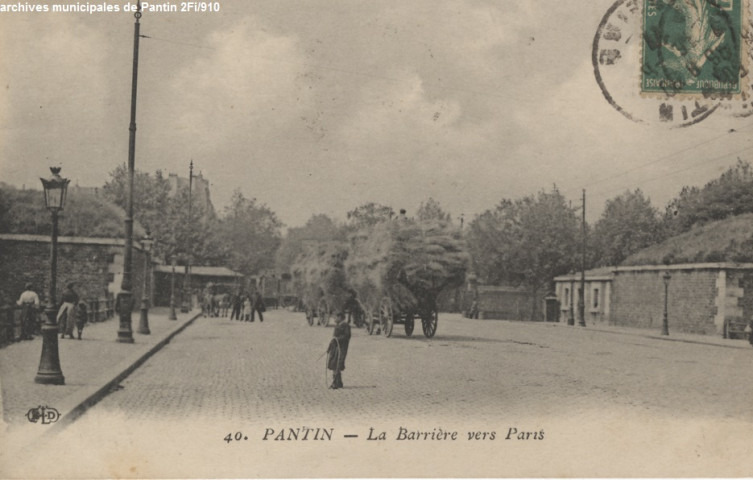 40. Pantin - La barrière vers Paris.
