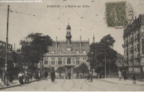 Pantin - L'hôtel de ville.