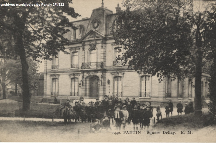 1440. Pantin - Square Delizy.