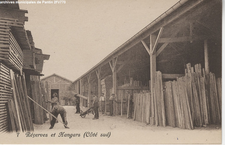 7. Réserves et hangars côté sud (Félix Louis).