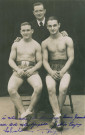 Portrait des boxeurs Robert Taysse, Pierre Salvatore et Gaston Taysse : photographie noir et blanc.
