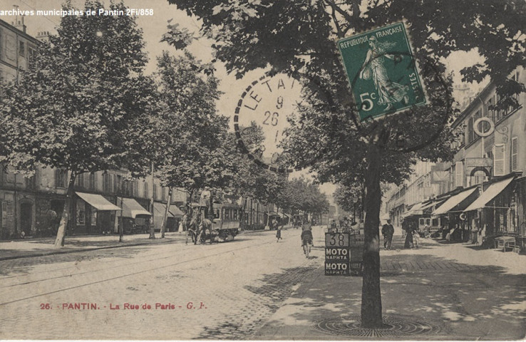 26. Pantin - La rue de Paris.
